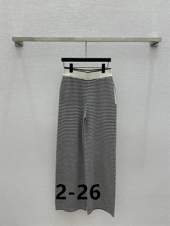 MiuMiu S-XL  (148)
